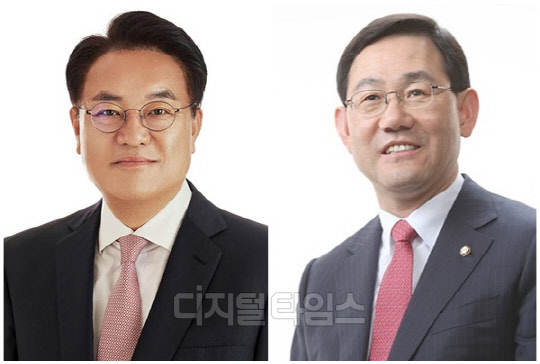 정진석(왼쪽) 국민의힘 비상대책위원장과 주호영 원내대표. <디지털타임스 DB>